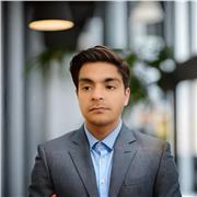 Unlock the world with English! 🌍 Looking to enhance your English skills? Look no further! Personalized tutoring sessions tailored to your needs. From grammar to conversation, gain confidence and fluency. Book your first lesson now!